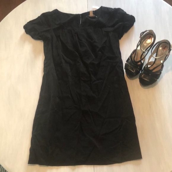 Old Navy Dresses & Skirts - Gorgeous LDB